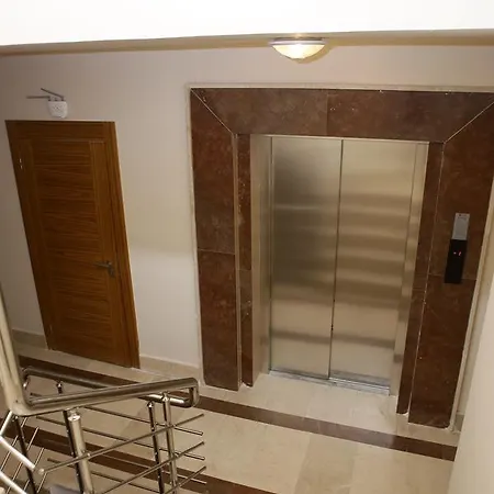 Aden Apart Aparthotel *